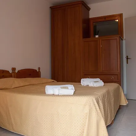 Domus Bernardiniana Konukevi Massa Marittima