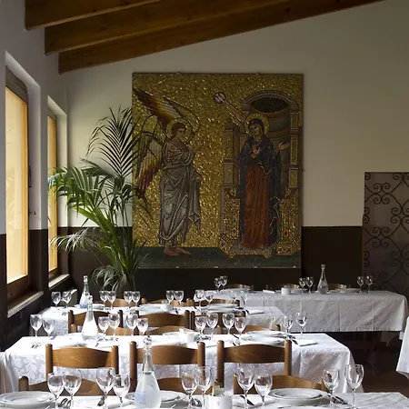 Domus Bernardiniana Konukevi Massa Marittima