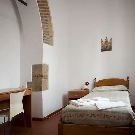 Domus Bernardiniana Konukevi 2*
